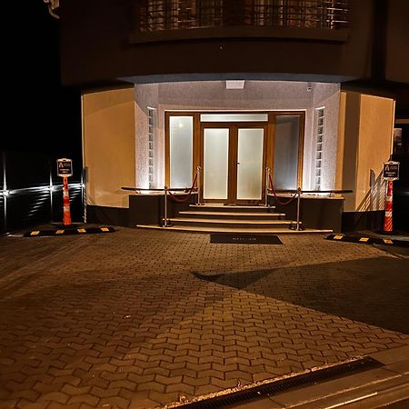 The Residence Central Jacuzzi Boutique (Adults Only) Cluj-Napoca Luaran gambar