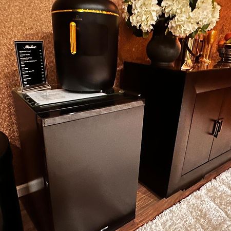 The Residence Central Jacuzzi Boutique (Adults Only) Cluj-Napoca Luaran gambar
