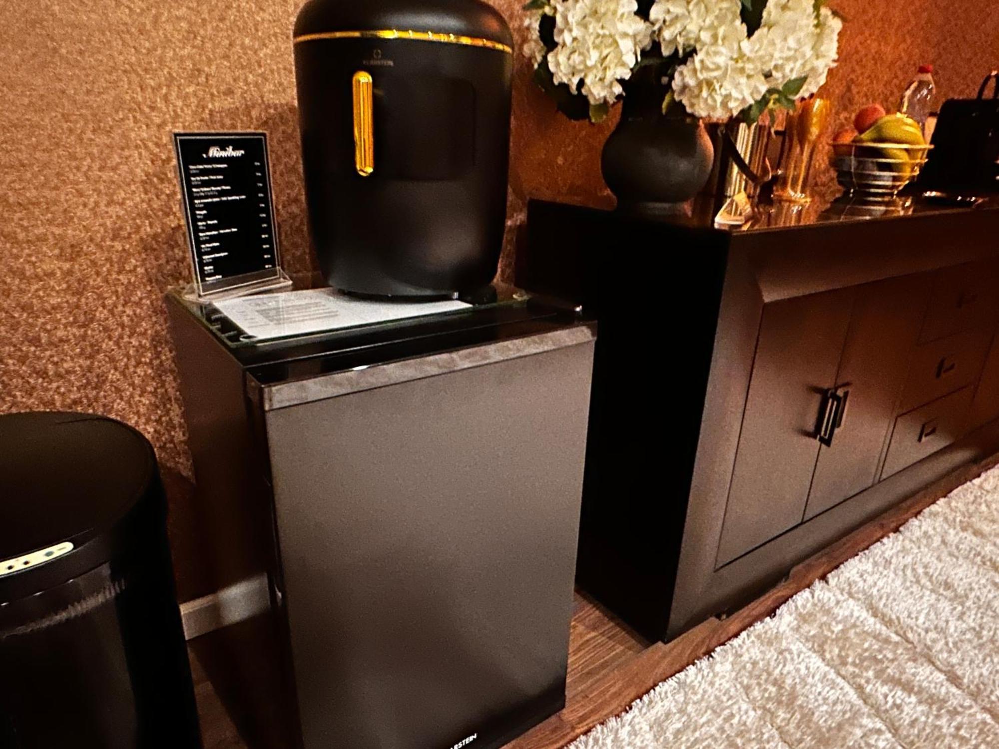 The Residence Central Jacuzzi Boutique (Adults Only) Cluj-Napoca Luaran gambar